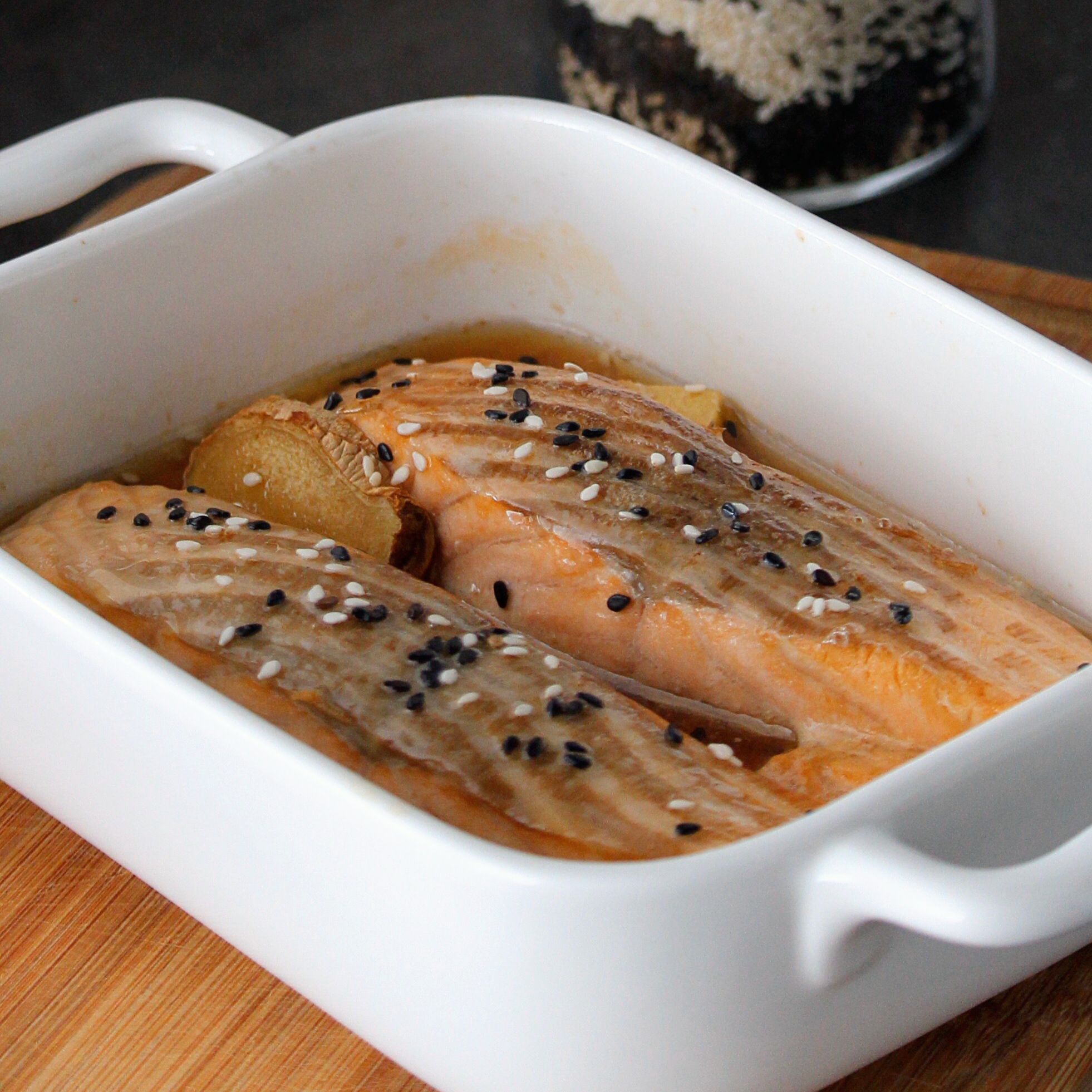 Ginger-Soy Baked Salmon image