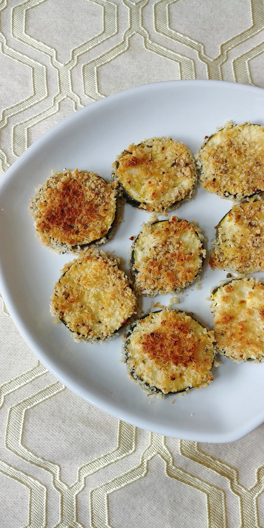 Breaded and Baked Zucchini_image