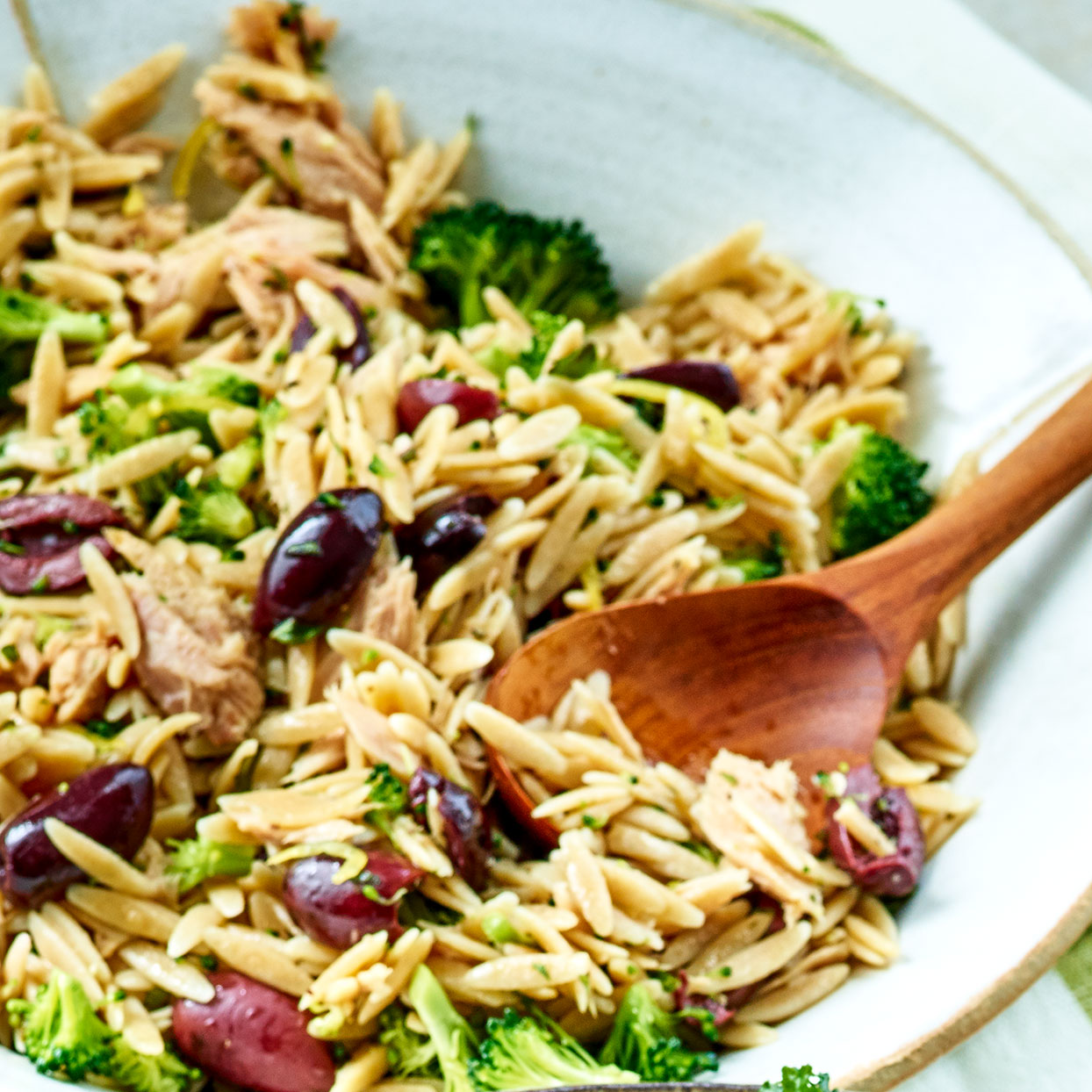 Whole Wheat Orzo Tuna Salad With Broccoli Recipe Eatingwell