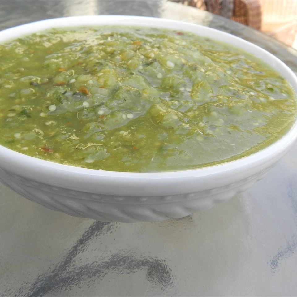 Tomatillo Salsa Verde_image