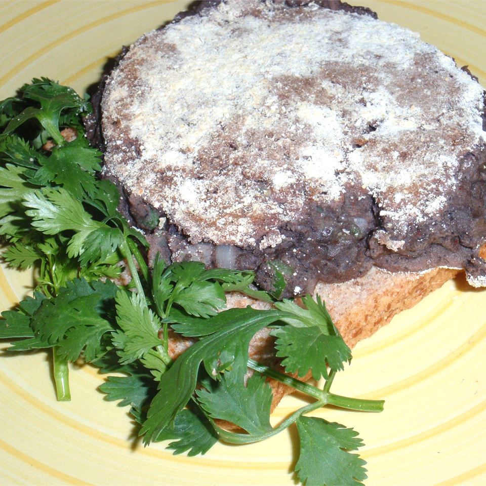 Cornmeal-Crusted Black Bean Burger image