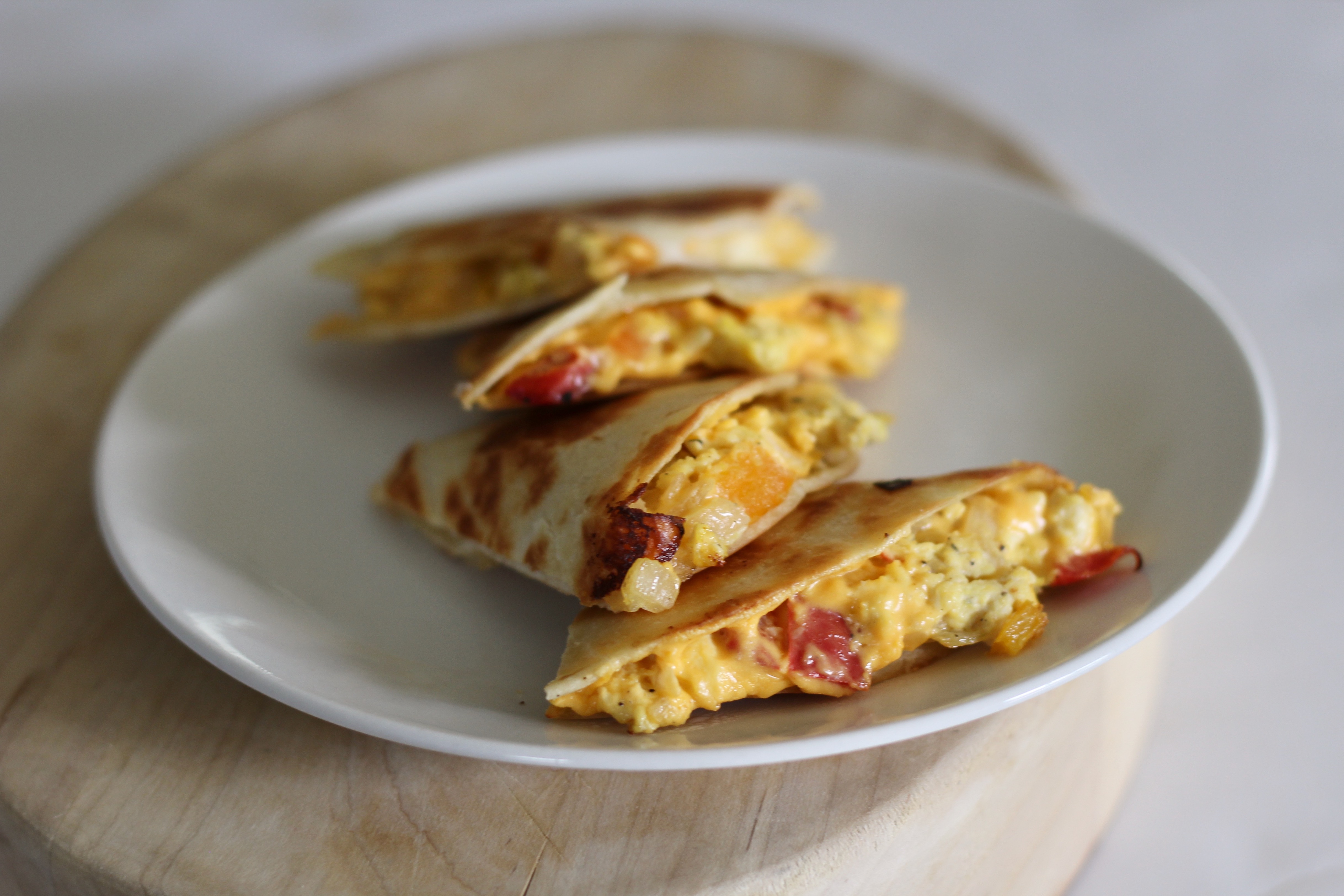 Simple Egg and Cheese Breakfast Quesadillas_image