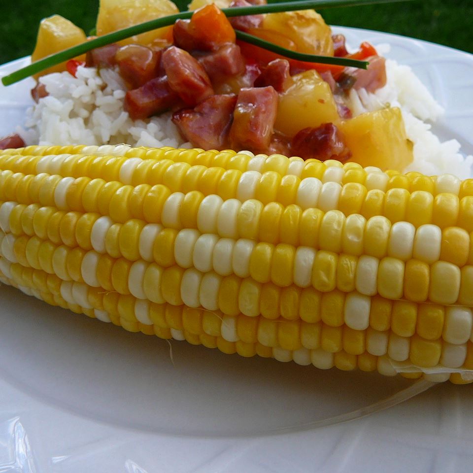 Microwave Corn on the Cob image