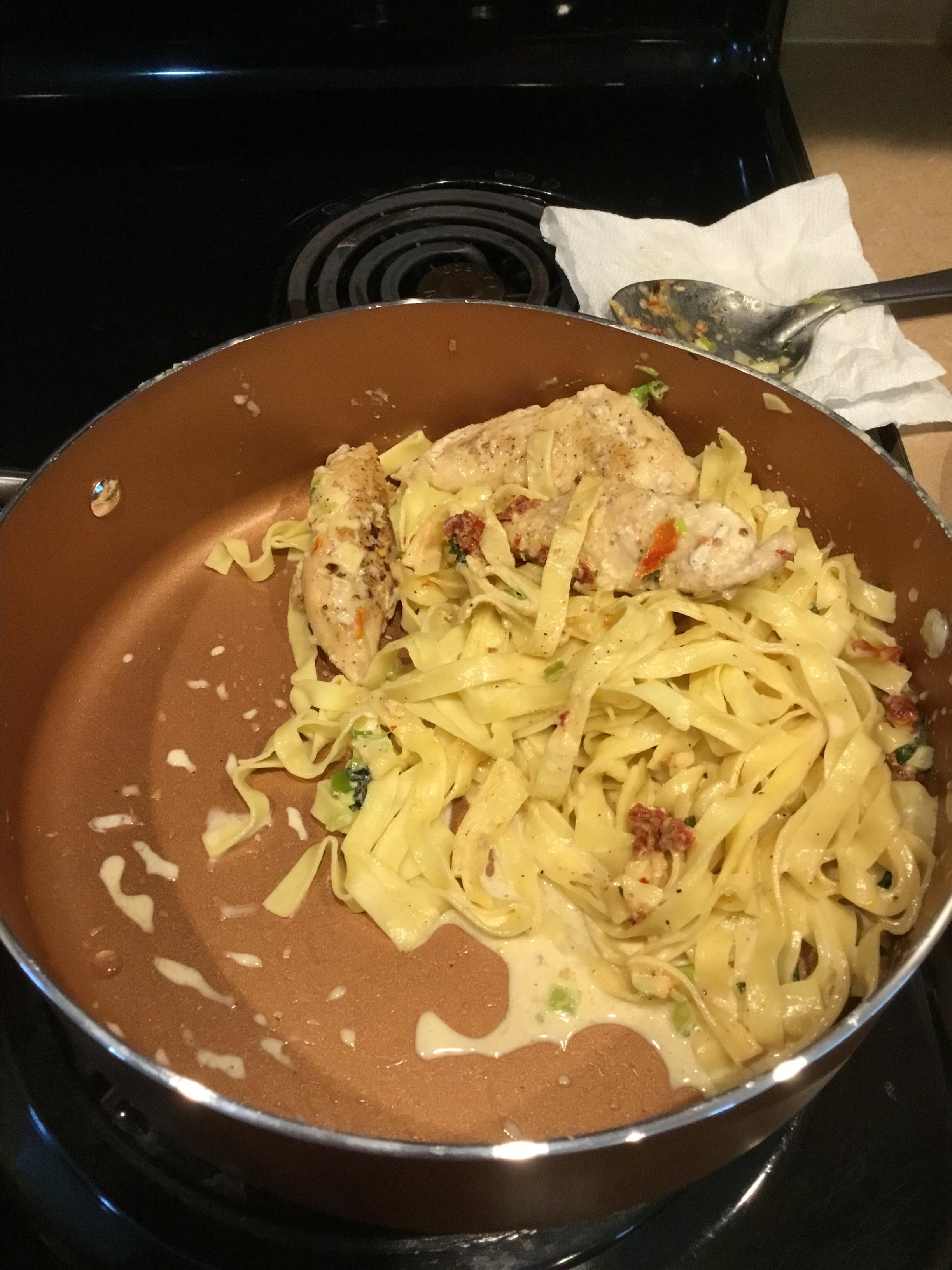 Easy Chicken Fettuccine with Sun-Dried Tomatoes image