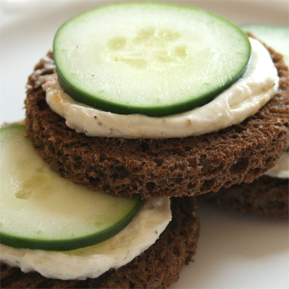 Cucumber Sandwich Appetizers_image