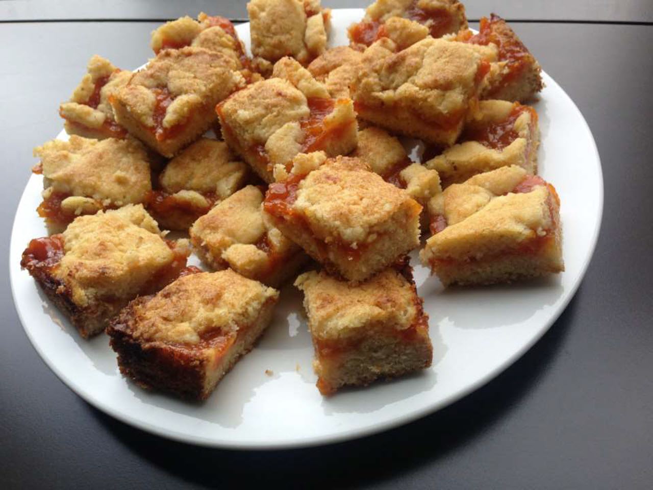 Apricot Jam Bars_image