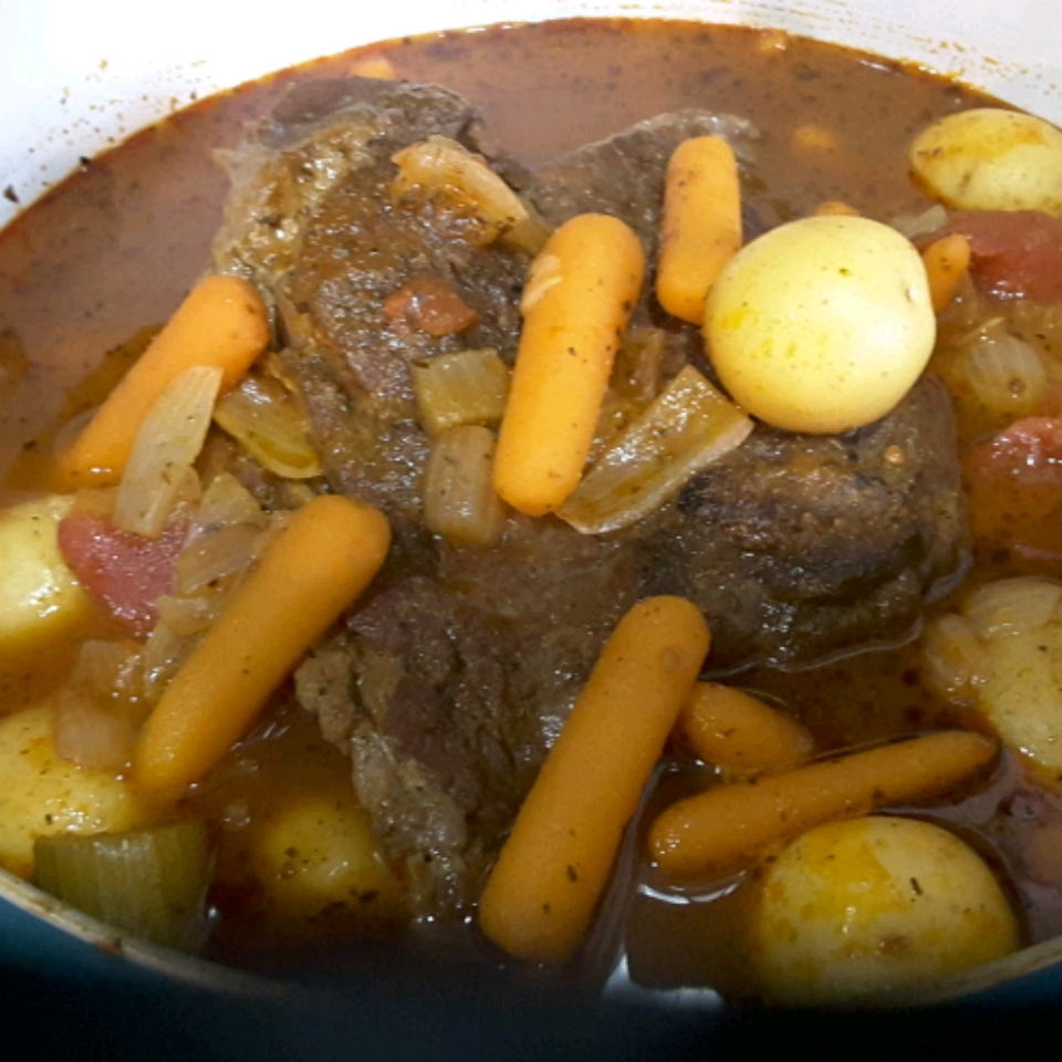 Brasato Stile Italiano (Pot Roast Italian Style) Recipe | Allrecipes