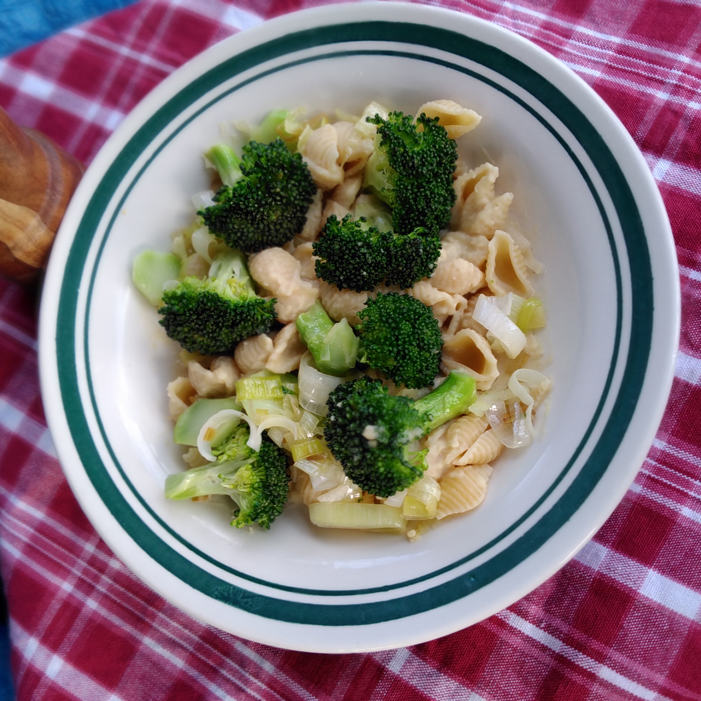 Creamy Butter Bean Pasta image