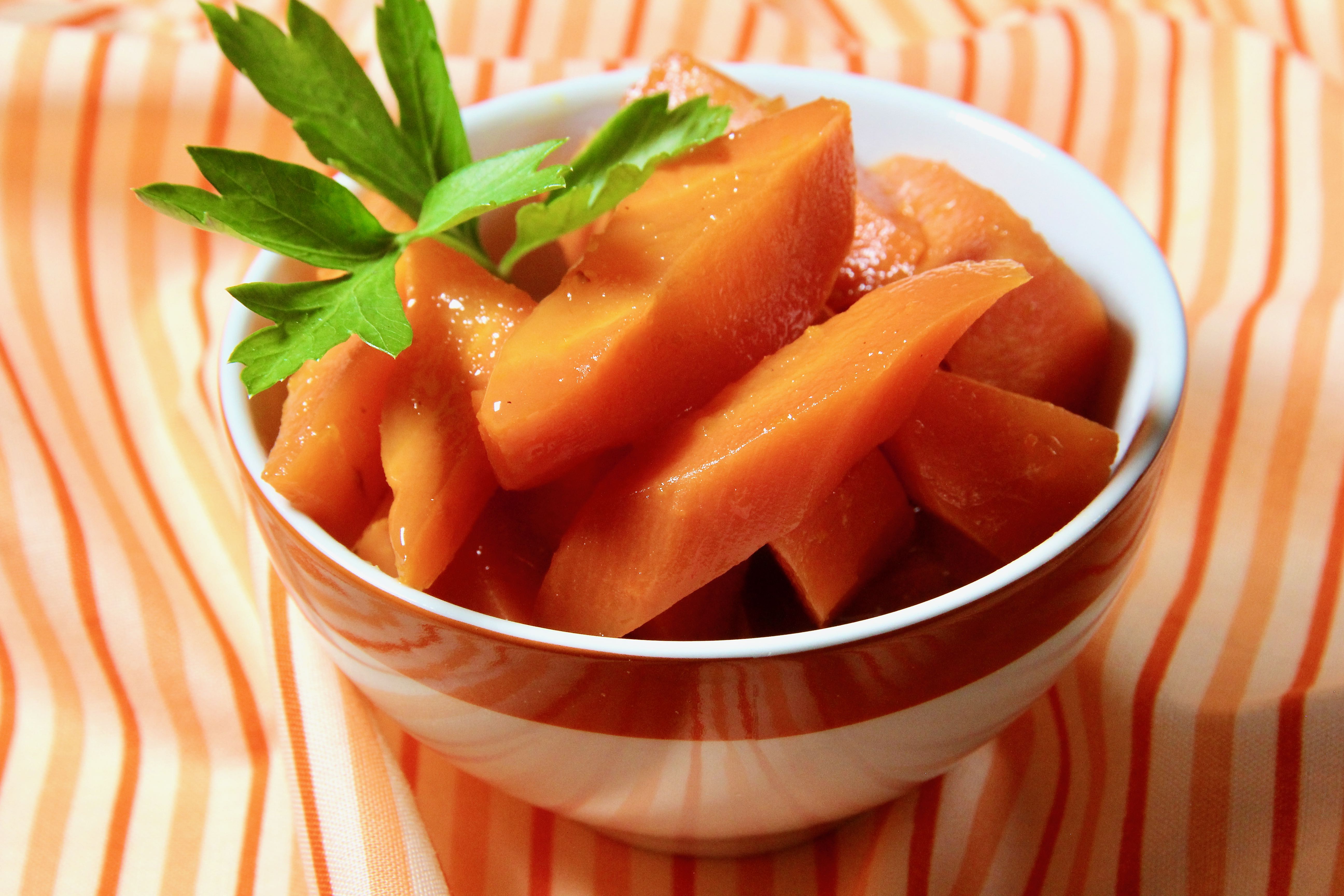 Apricot Glazed Carrots_image