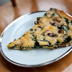 Crustless Spinach and Mushroom Quiche image