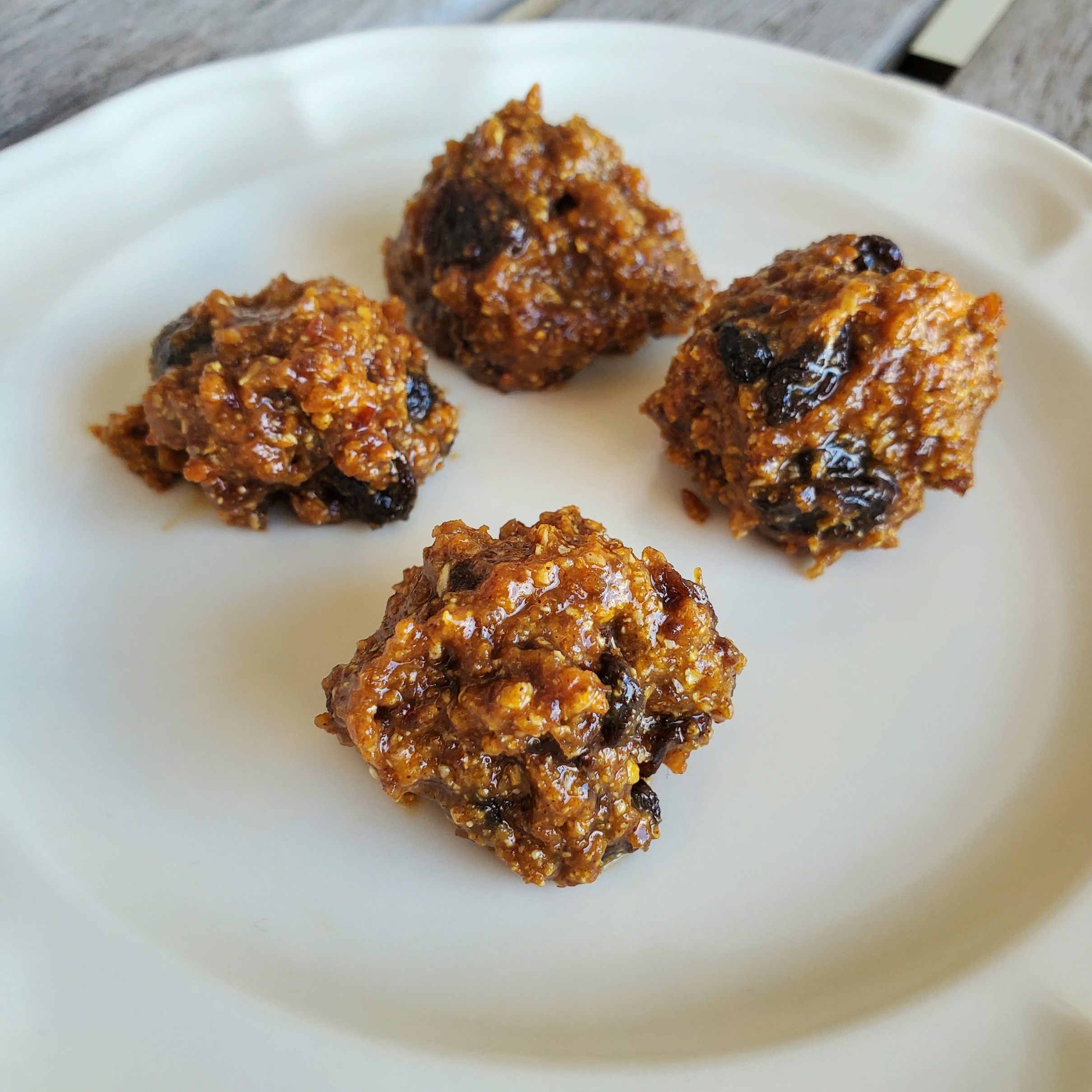 One-Bite Snack Balls (No-Bake) image