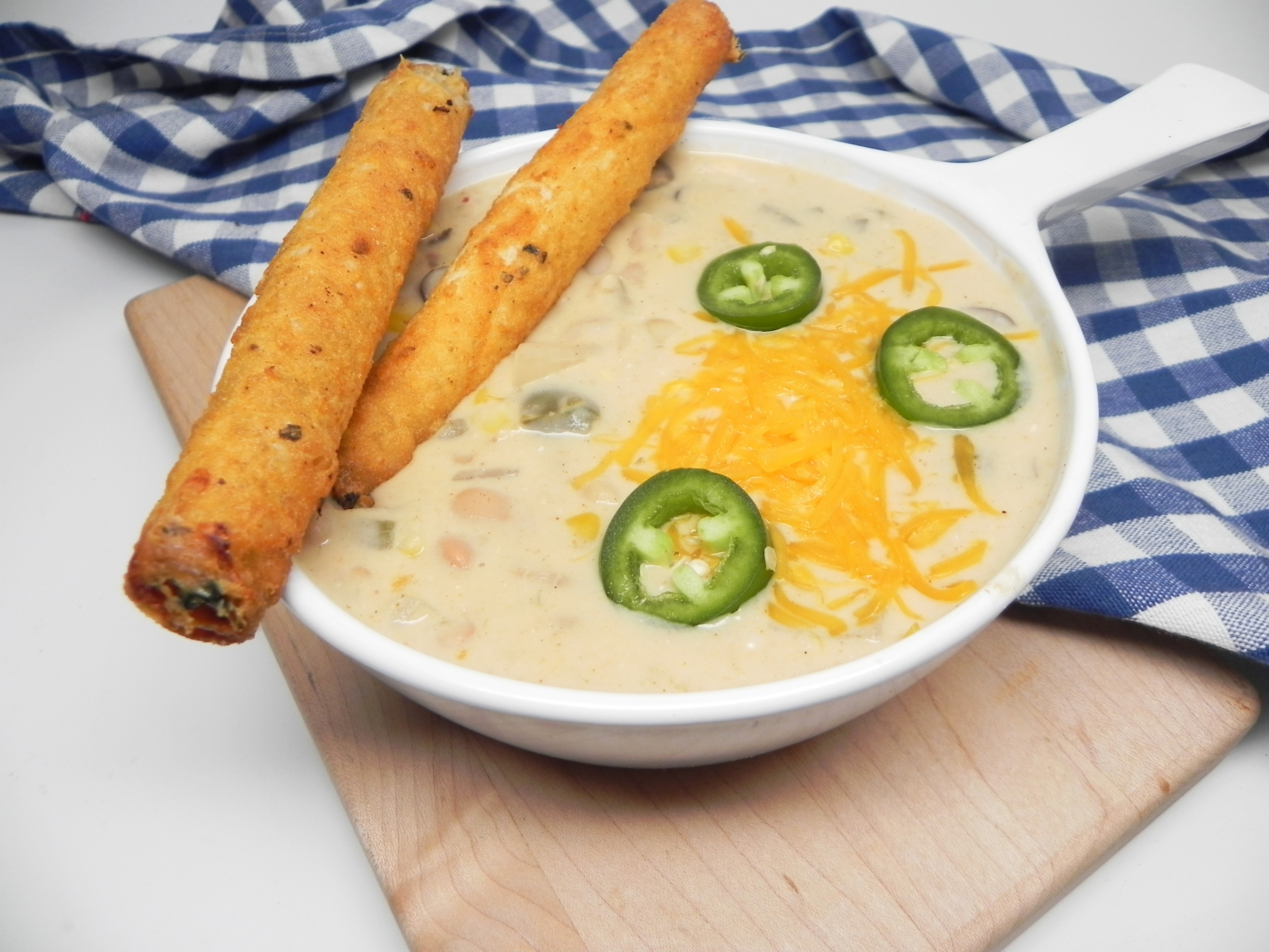 Creamy White Bean Enchilada Soup image