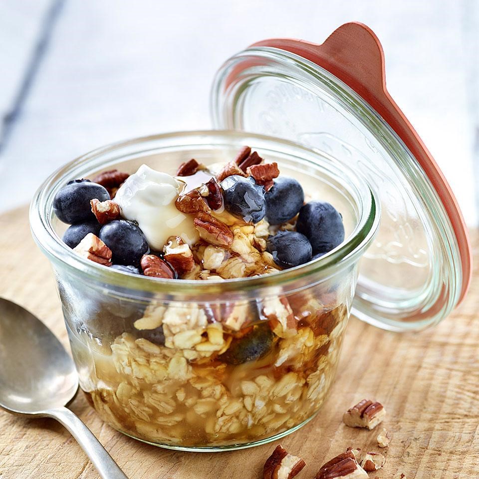 Creamy Blueberry-Pecan Overnight Oatmeal Recipe - EatingWell