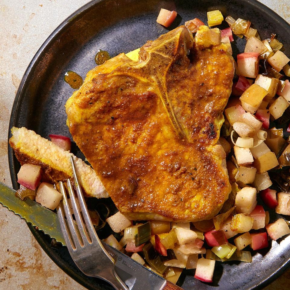 Curried Pork Chops with Roasted Apples & Leeks Recipe - EatingWell