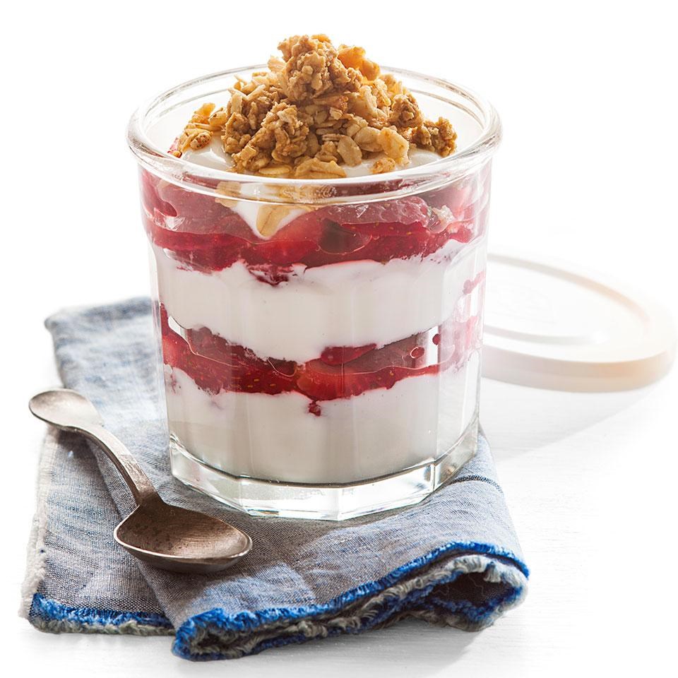 Strawberry &amp; Yogurt Parfait Recipe - EatingWell