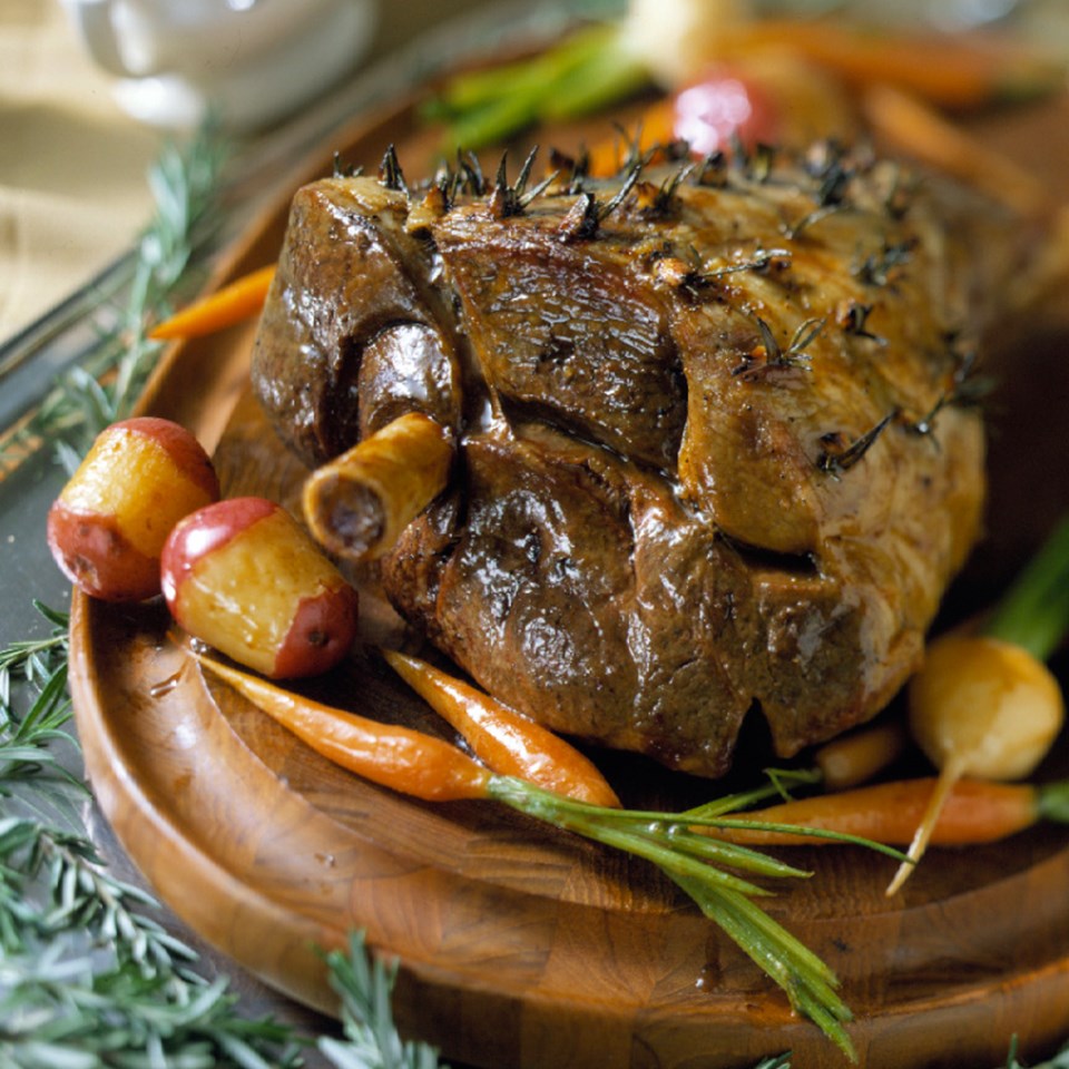 Roasted Leg of Lamb with Red Wine-Shallot Sauce Recipe - EatingWell