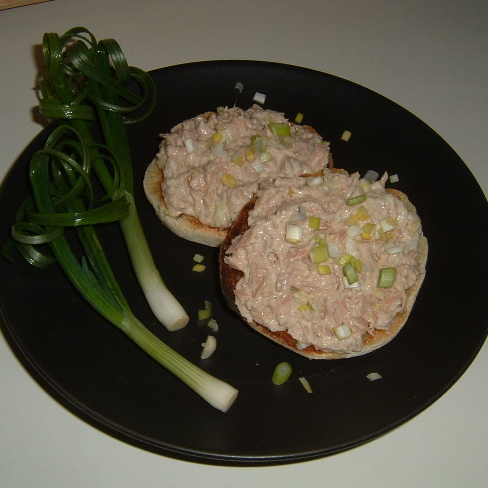 Sushi-Inspired Tuna Salad image