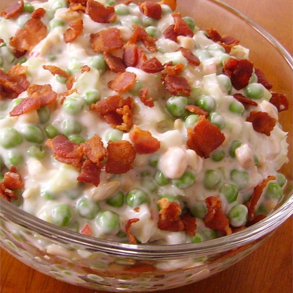 Crunchy Pea Salad with Bacon image