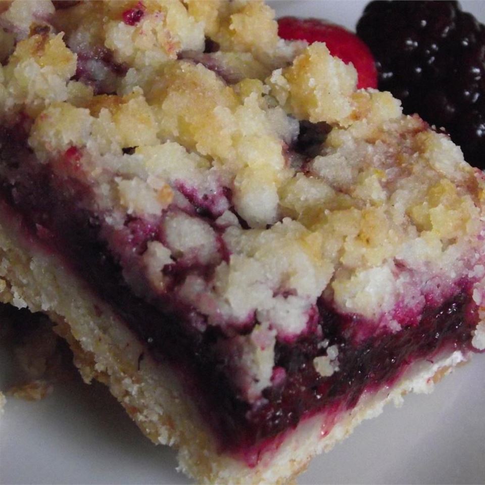 Berry Crumb Bars_image